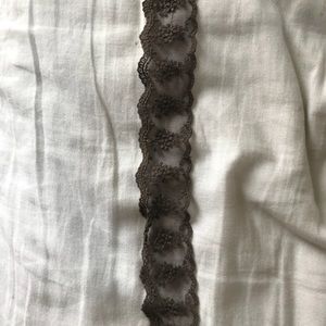 Lace choker